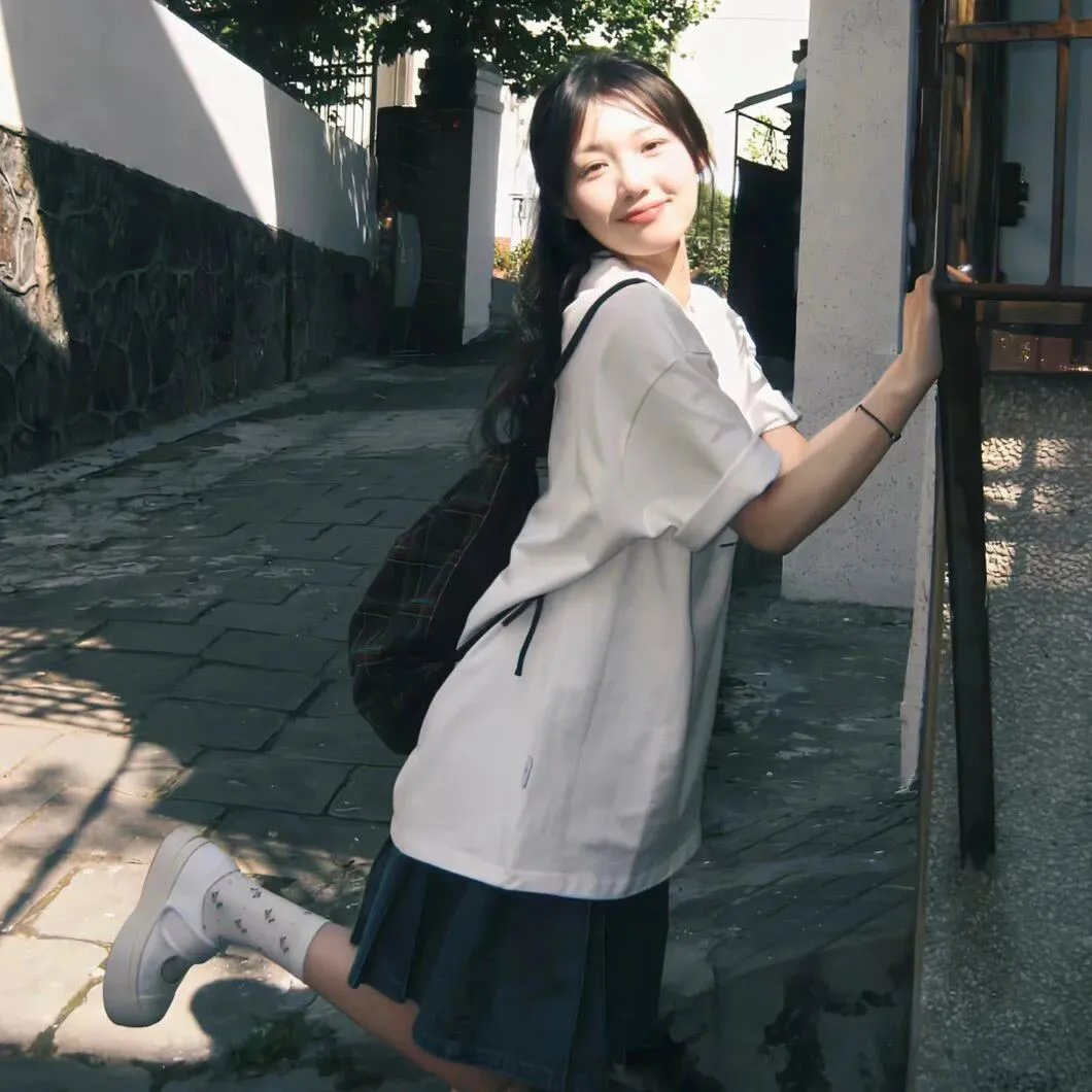 我与妈妈的黄色脚踏车